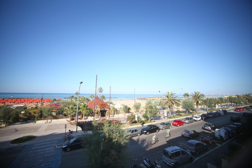 פסקרה Villa L'Aurora מראה חיצוני תמונה