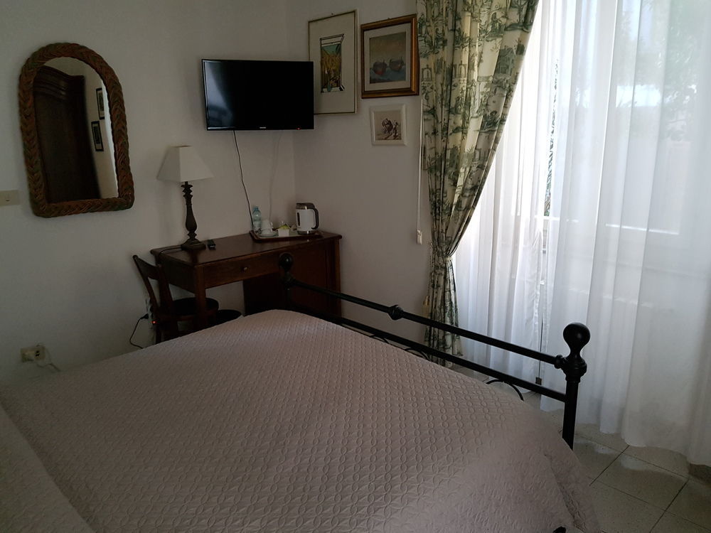 פסקרה Villa L'Aurora מראה חיצוני תמונה
