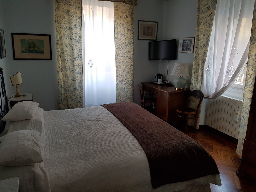 פסקרה Villa L'Aurora מראה חיצוני תמונה